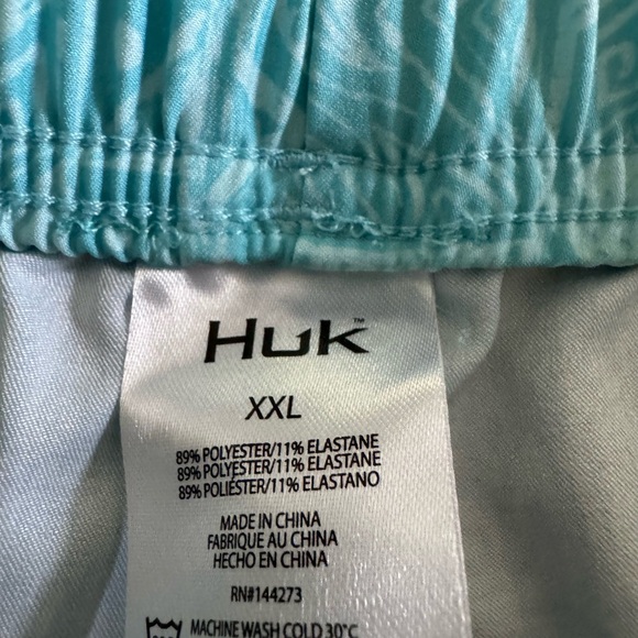 2 pair of Huk - Women's Athletic XXL Shorts - New Without Tags - Picture 5 of 9
